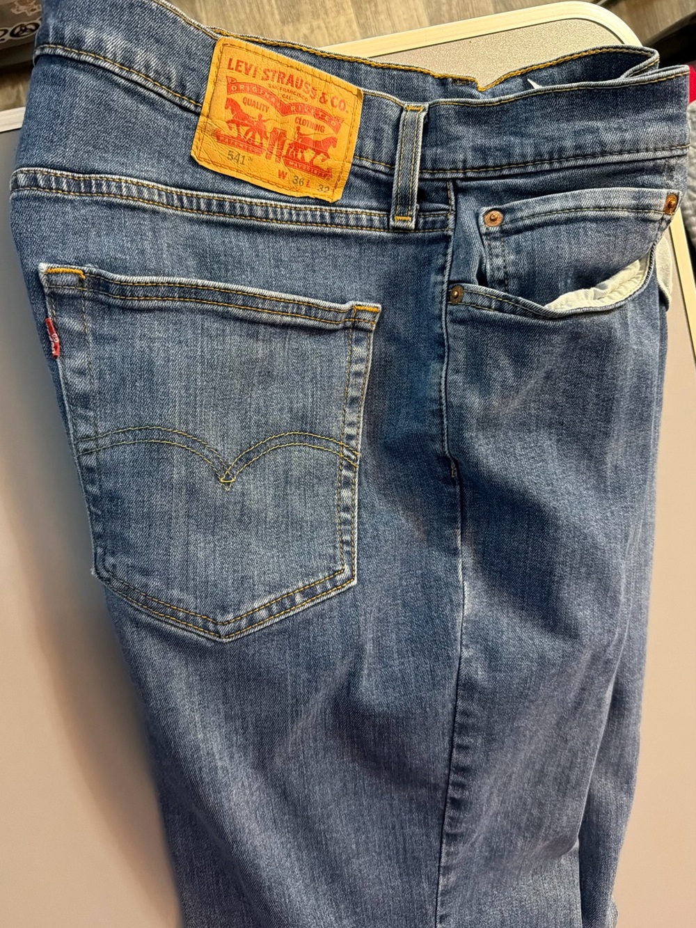 Levi's 541 Men's Blue Denim Jeans - Classic Straight Fit